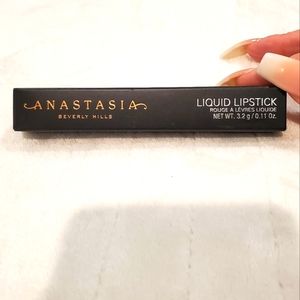 Anastasia Beverly Hills Liquid Lipstick  Color, Pure Hollywood NWT